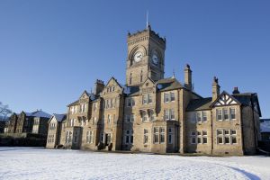 chevin clock tower snow image 4 november 27 2010 sm.jpg